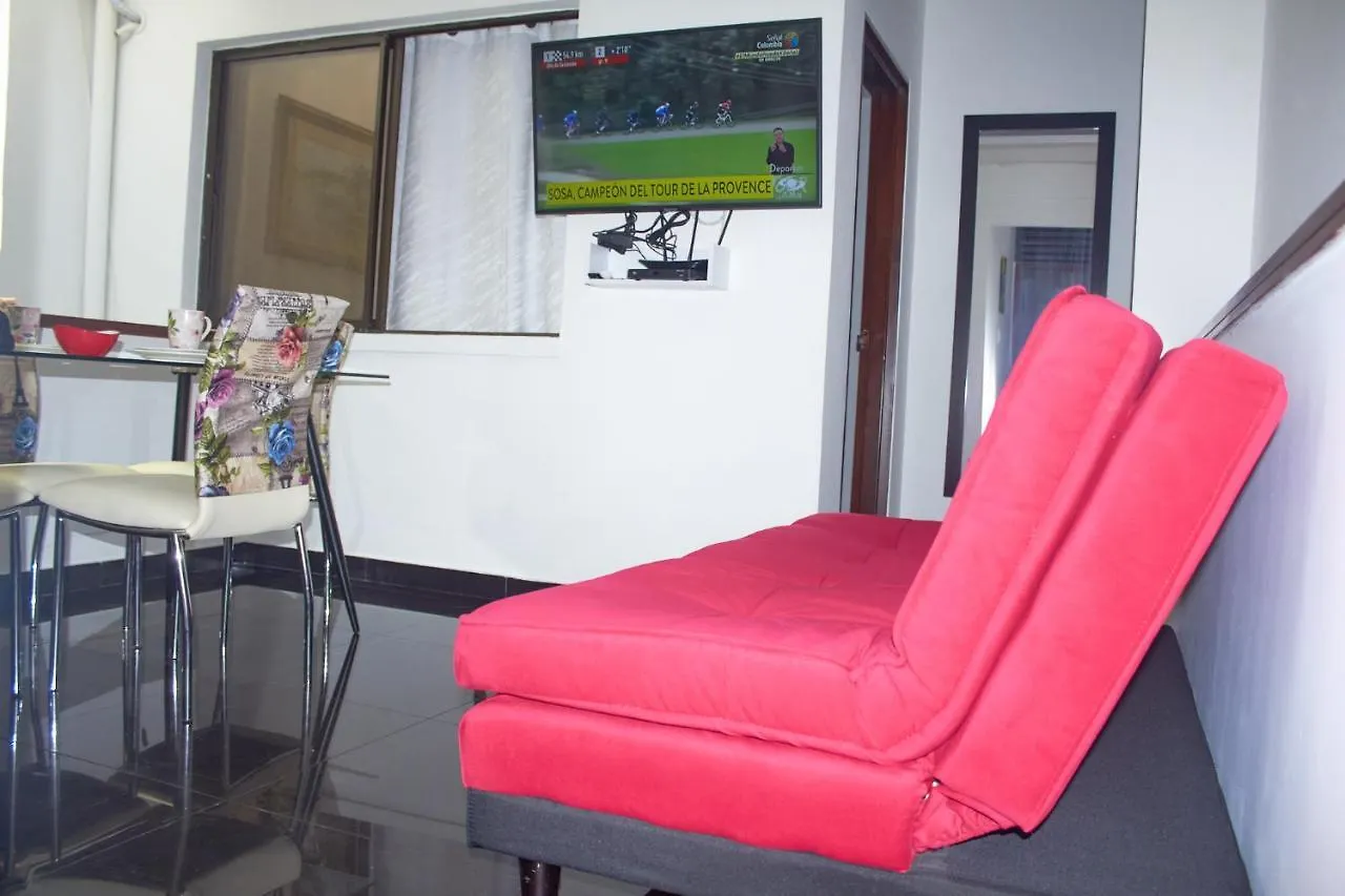 Cozy Apartment Excellent Location, Air Conditioning Cali 0*,  Colombia