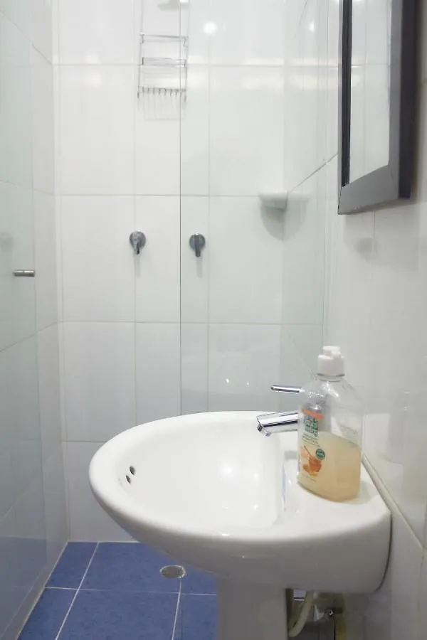 Cozy Apartment Excellent Location, Air Conditioning Cali 0*,  Colombia